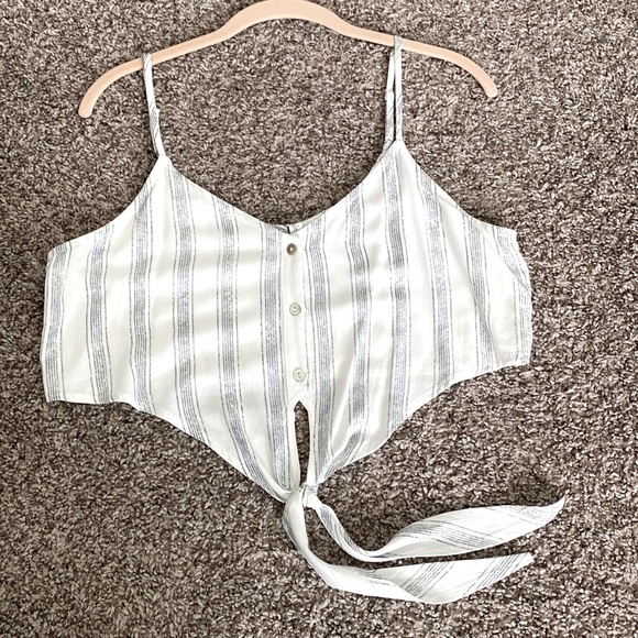 jules vault Tops - White and grey striped crop top